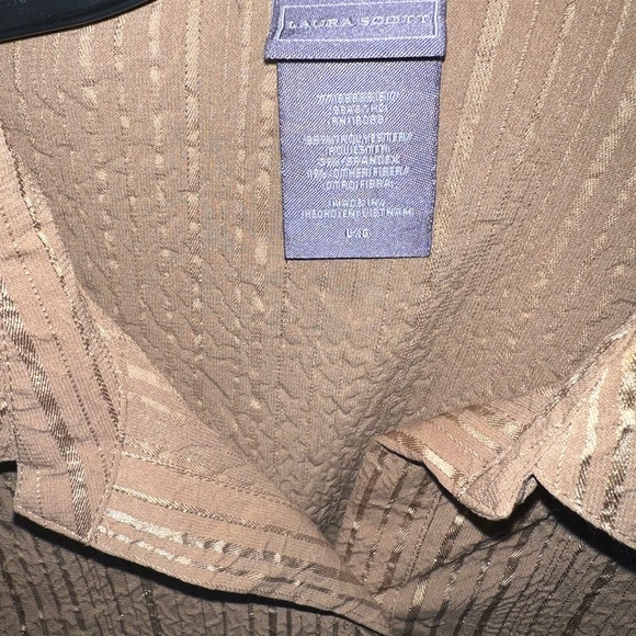 Laura Scott Button Up Shirt - Picture 3 of 3